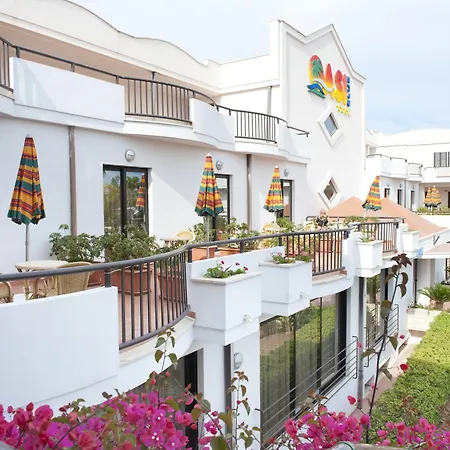 Nicolaus Club Oasi Hotel 4*