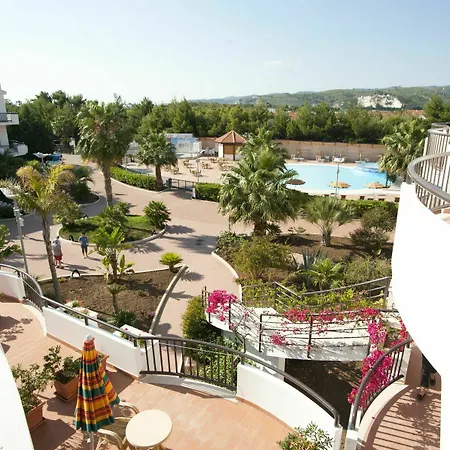 Nicolaus Club Oasi Hotel
