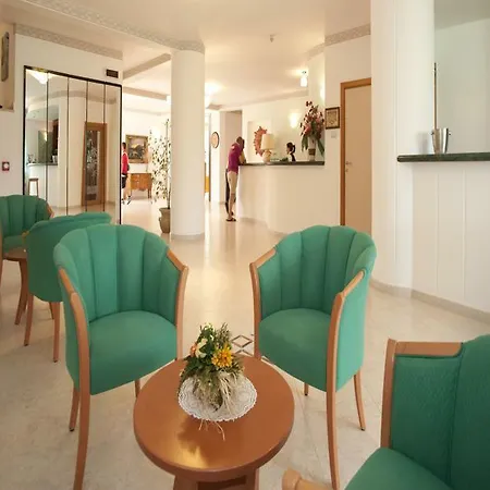 Nicolaus Club Oasi Hotel